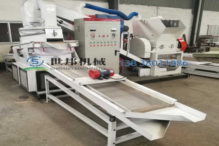 鼎硕机械可为用户量身定做各种规格型号的电路